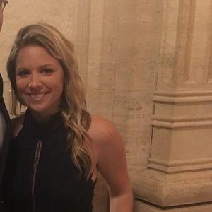 Meet your Posher, Danielle